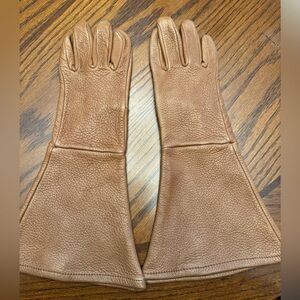 Women's Brown leather gloves